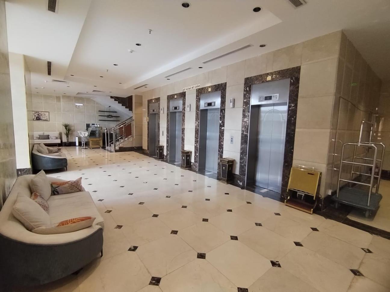 Al Kiram Hotel Al Azizia Mekka Buitenkant foto