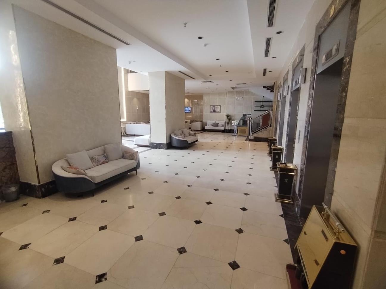 Al Kiram Hotel Al Azizia Mekka Buitenkant foto