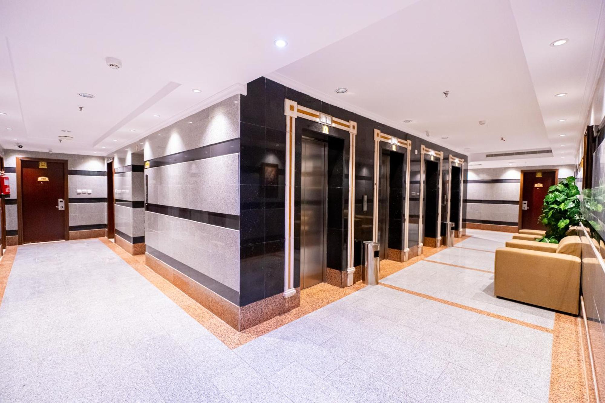 Al Kiram Hotel Al Azizia Mekka Buitenkant foto